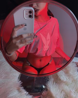 Лейла Майерс